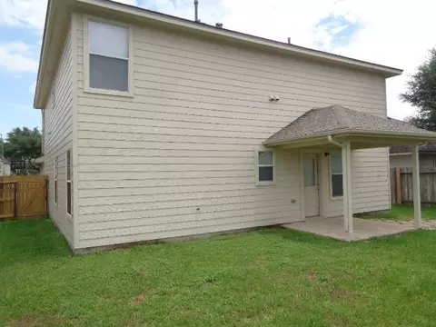 Exterior - 1035 Junction Ct, Rosenberg, TX 77471 photo 6 of 6