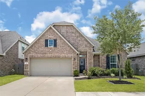 221 Gigi Pl, Alvin, TX 77511