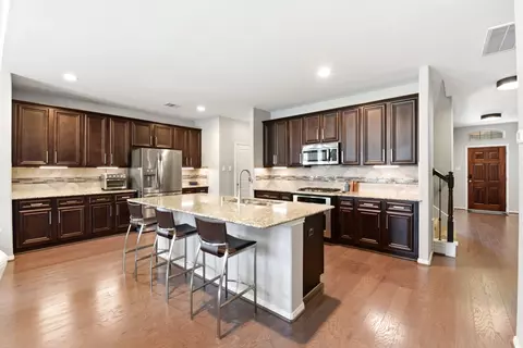 Kitchen - 1526 Jacobs Forest Dr, Conroe, TX 77384 photo 3 of 4