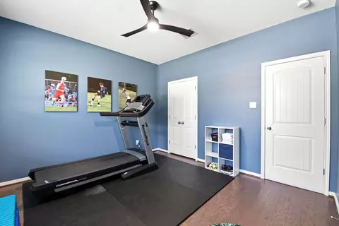 Bedroom - 1526 Jacobs Forest Dr, Conroe, TX 77384 photo 4 of 11