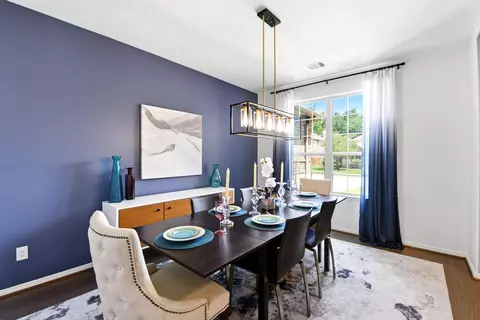 Dining - 1526 Jacobs Forest Dr, Conroe, TX 77384 photo 2 of 2