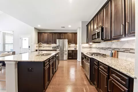 Kitchen - 1526 Jacobs Forest Dr, Conroe, TX 77384 photo 2 of 4