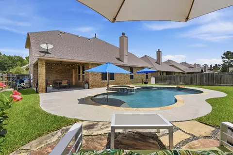 Exterior - 1526 Jacobs Forest Dr, Conroe, TX 77384 photo 8 of 10