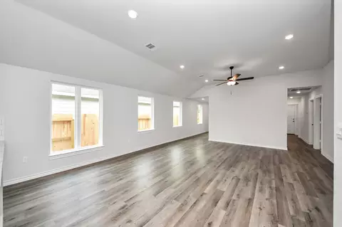 Living - 18720 Loom Dr, Conroe, TX 77306 photo 6 of 6