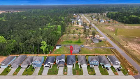 View/Area - 18720 Loom Dr, Conroe, TX 77306 photo 1 of 3