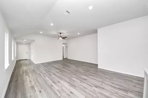 Living - 18720 Loom Dr, Conroe, TX 77306 photo 4 of 6
