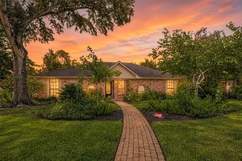 2003 Richvale Ln, Houston, TX 77062