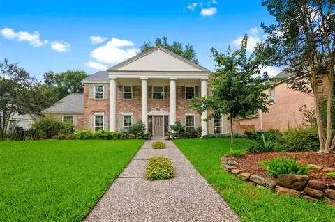 5510 Court Of York, Houston, TX 77069