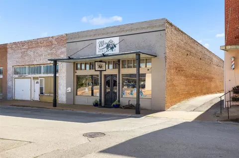 212 S Echols St, Caldwell, TX 77836