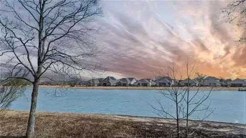 3741 Cooper Ct, College Station, TX 77845