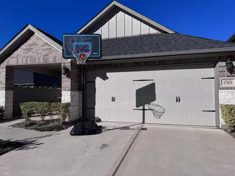 Exterior - 17605 Rosette Grass Dr, Conroe, TX 77385 photo 2 of 4