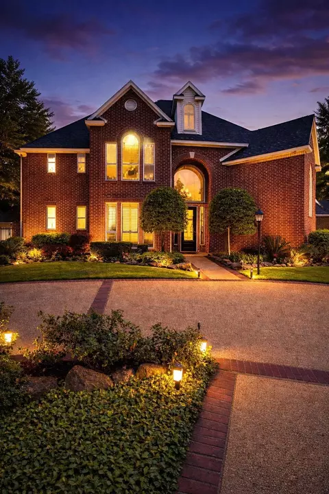 14122 Champion Village Dr, Houston, TX 77069