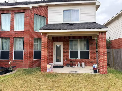 19335 Linden Meadow Ln, Richmond, TX 77407