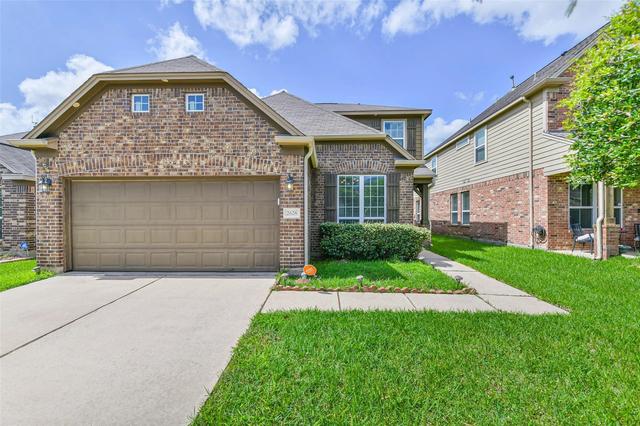 2626 Fresh Dawn Dr, Fresno, TX 77545