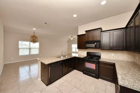 727 Mill Spring Ct, Richmond, TX 77469