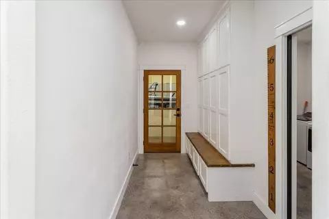 Entry Way - 297 Bourrous Dr, Diboll, TX 75941 photo 3 of 10