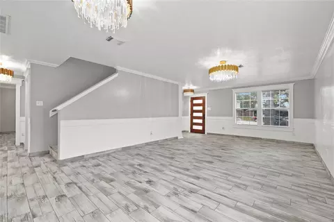 Living - 1010 Stillgate Ct, Spring, TX 77373 photo 3 of 6