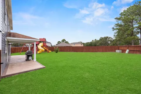 Exterior - 1010 Stillgate Ct, Spring, TX 77373 photo 4 of 6