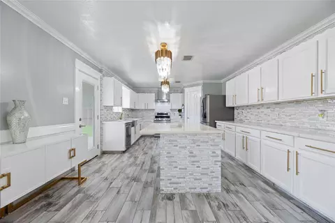 Kitchen - 1010 Stillgate Ct, Spring, TX 77373 photo 1 of 4