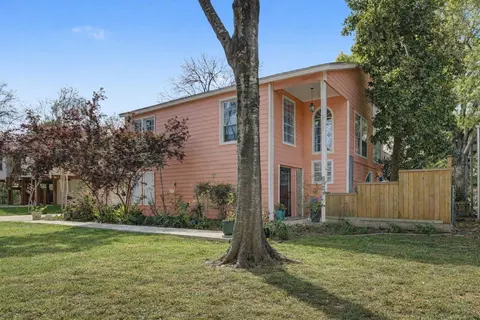 2205 Mission St, Kemah, TX 77565