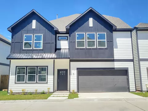 6702 Metro Blvd #5, Houston, TX 77083