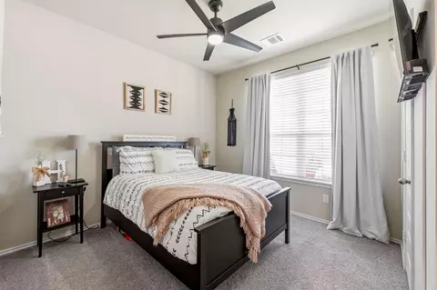 Bedroom - 2029 Cedar Tree Ct, Conroe, TX 77301 photo 3 of 3