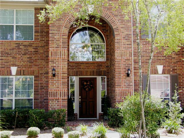 110 Bardsbrook Cir, Spring, TX 77382 photo 1