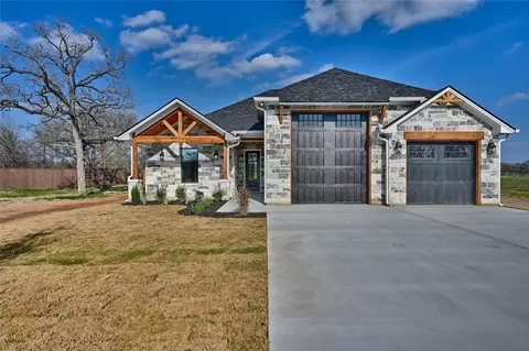 746 Lake Day Dr, Somerville, TX 77879