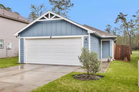 26698 Pools Creek Dr, Huntsville, TX 77320