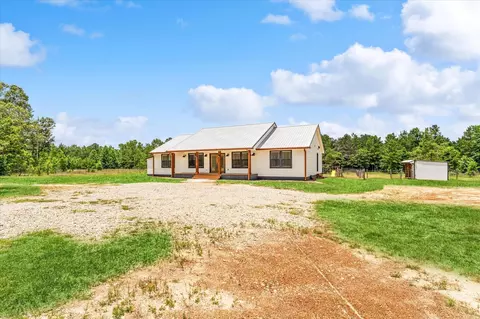 341 Big Buck Dr, Cleveland, TX 77328