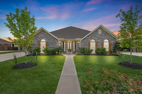 6523 Falcon Rdg, Manvel, TX 77578