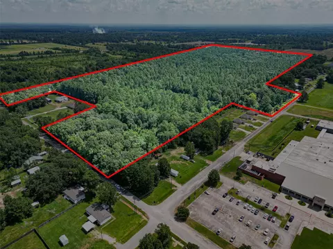 576 County Road 2268, Cleveland, TX 77327