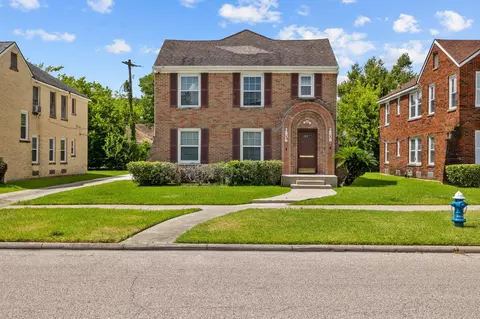 2806 Cleburne St, Houston, TX 77004