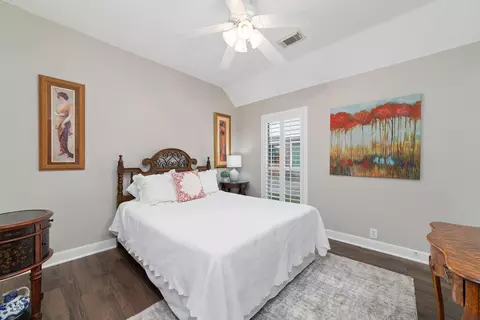 Bedroom - 20611 Cypress Tree Ln, Spring, TX 77388 photo 4 of 4