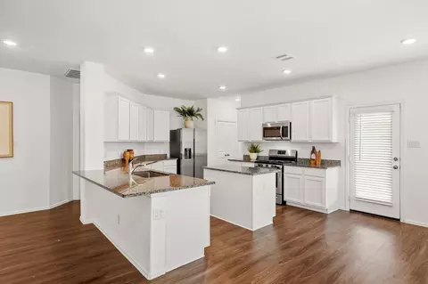 Kitchen - 5232 Pine Pass Dr, Rosenberg, TX 77469 photo 1 of 3