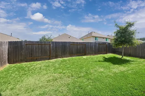 Exterior - 2816 Jacqueline Ln, Conroe, TX 77304 photo 5 of 8