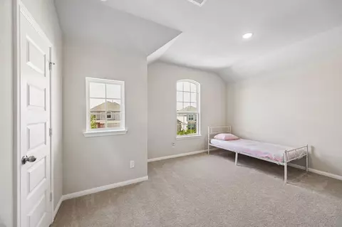 Bedroom - 2816 Jacqueline Ln, Conroe, TX 77304 photo 3 of 4