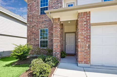 Exterior - 2816 Jacqueline Ln, Conroe, TX 77304 photo 4 of 8