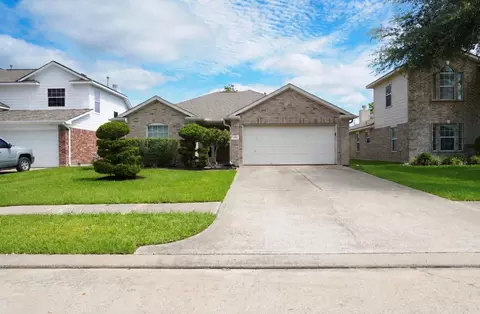 18106 Bluefield Ln, Richmond, TX 77407