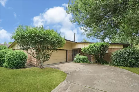 14531 Alkay St, Houston, TX 77045
