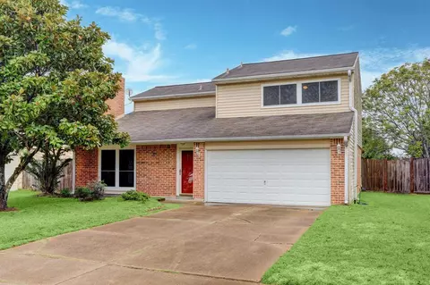 15219 Silverman St, Webster, TX 77598 photo 1