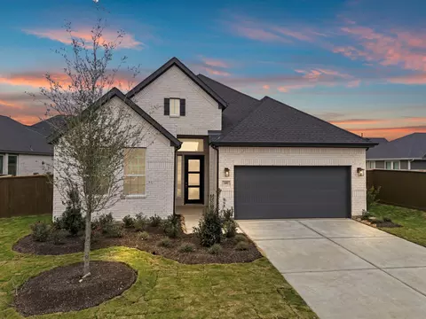 425 Mourning Dove Dr, Waller, TX 77447