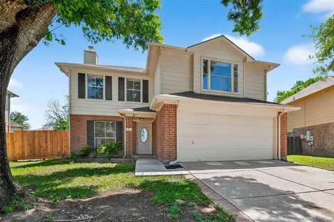 3938 Vauxhall Dr S, Houston, TX 77047