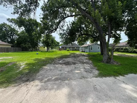 0 Radcliffe St, Houston, TX 77091