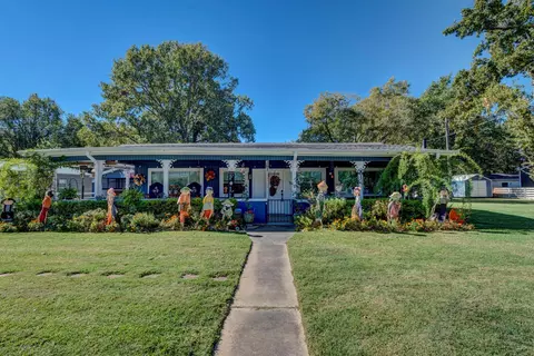 263 Miller Rd, Livingston, TX 77351