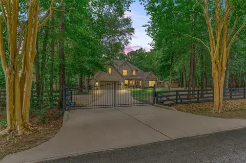 10309 Croger Dr, Magnolia, TX 77354