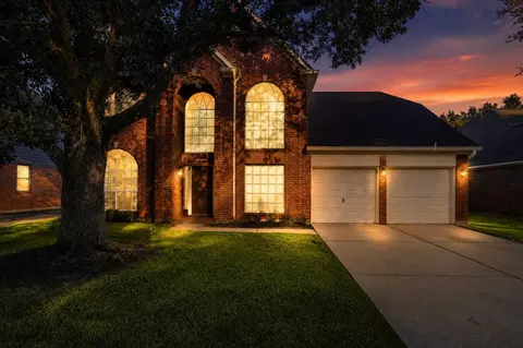 5123 Carefree Dr, League City, TX 77573