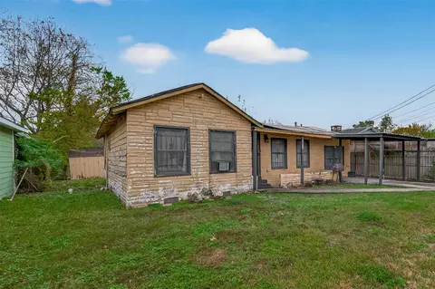 2108 King St, Houston, TX 77026