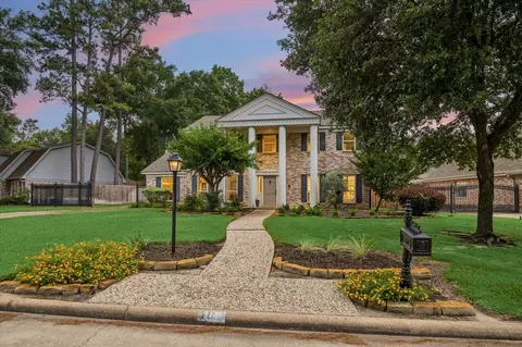 5410 Coral Gables Dr, Houston, TX 77069