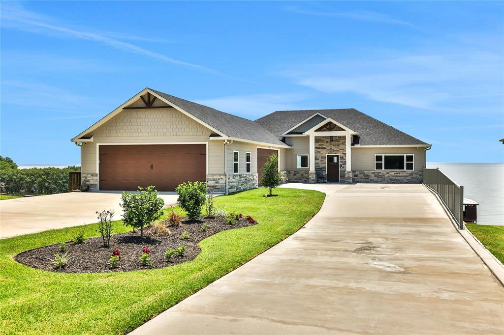 230 Legacy Blvd  